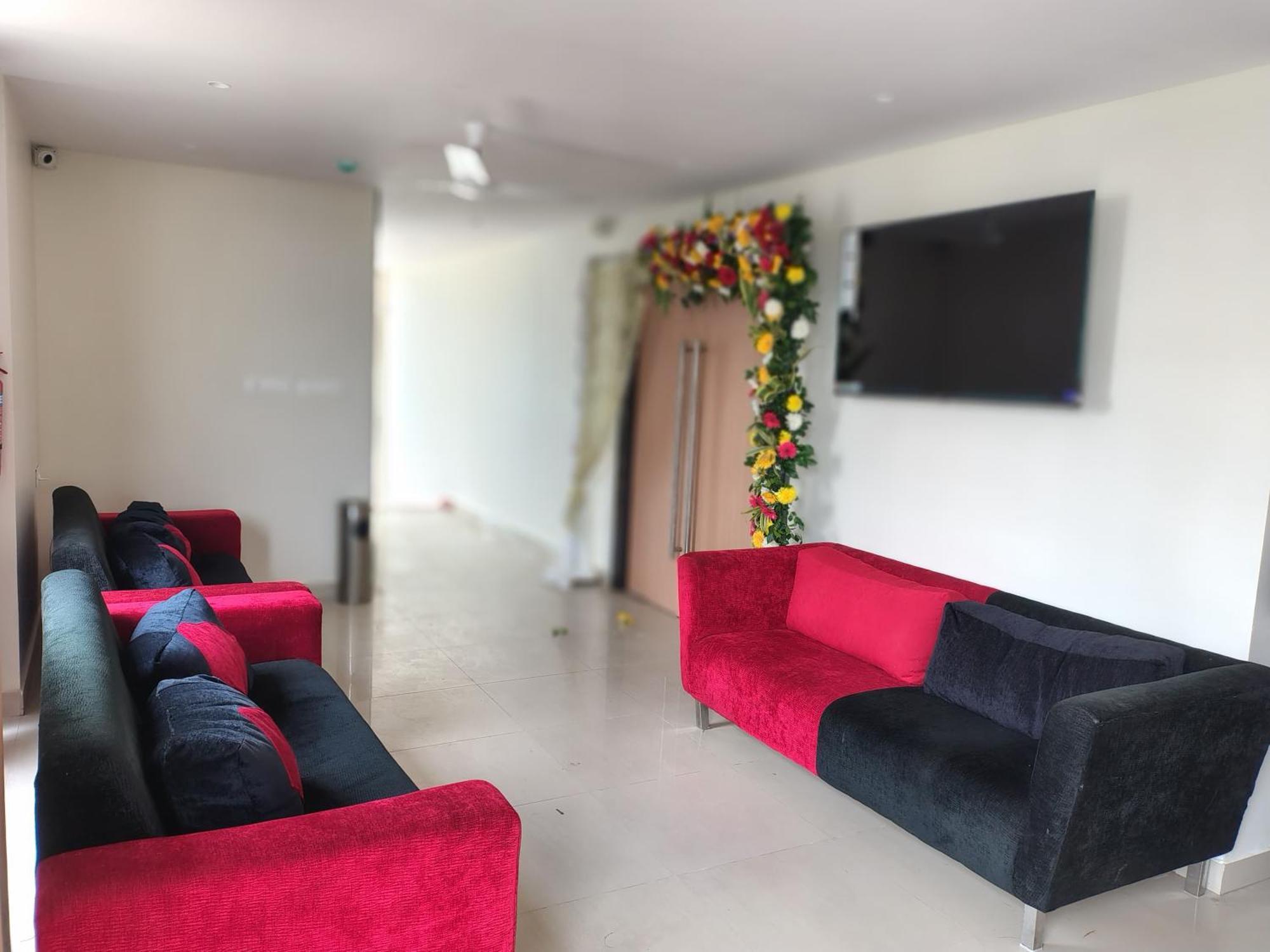 Hotel Blueearth Vizianagaram Zewnętrze zdjęcie