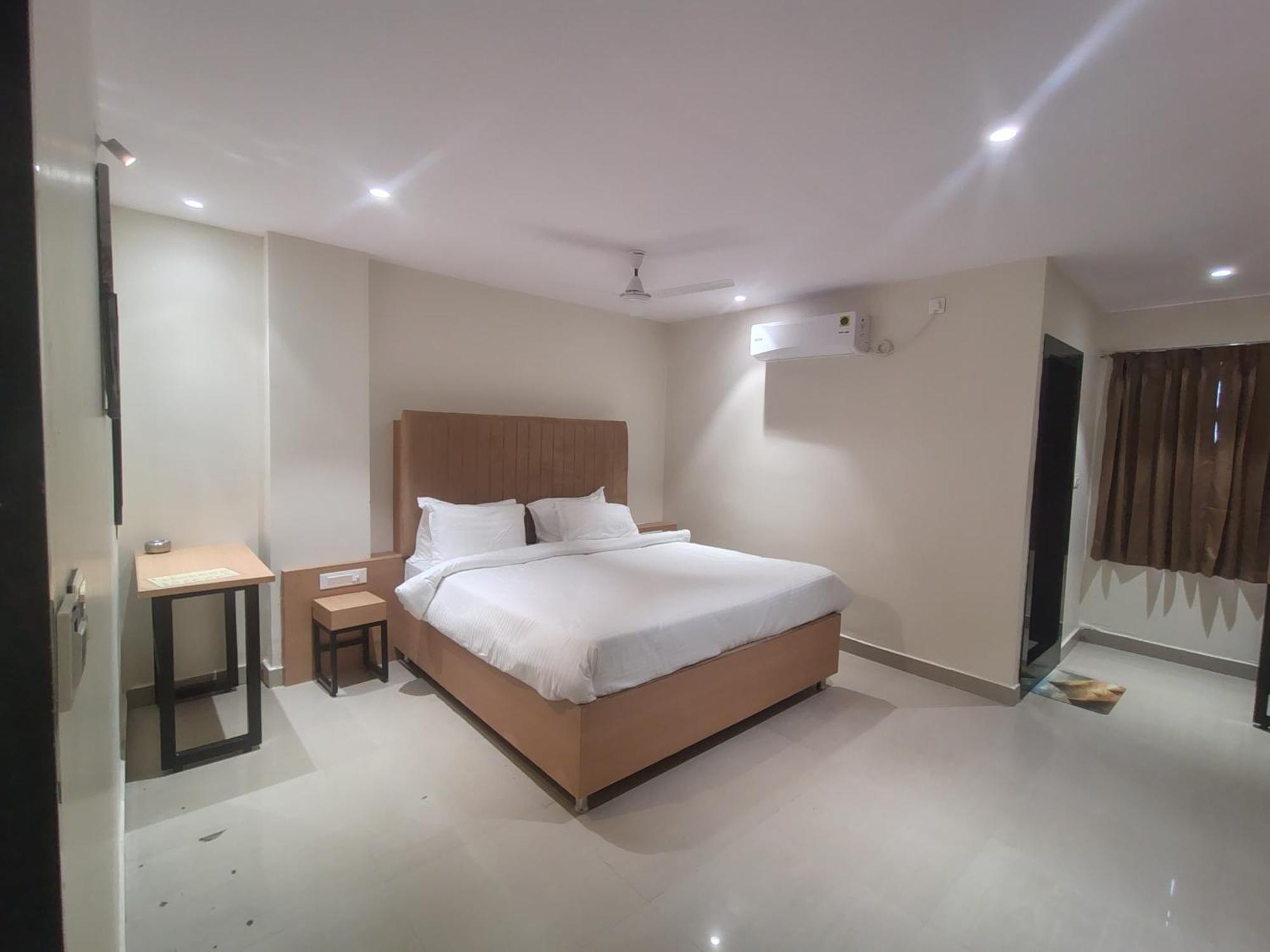 Hotel Blueearth Vizianagaram Zewnętrze zdjęcie